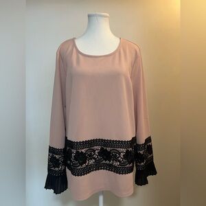 Karl Lagerfeld Blush Pink Lace Trim Top Long Sleeve Chic Elegant Size Large